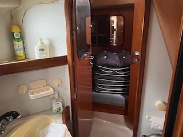 Pronájem Plachetnice Bénéteau s licencí