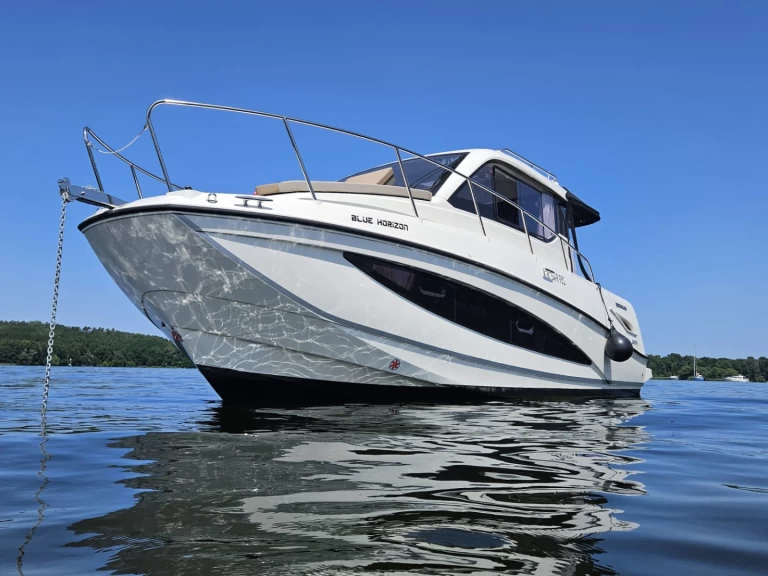 Motorová loď k pronájmu v Berlin za nejlepší cenu