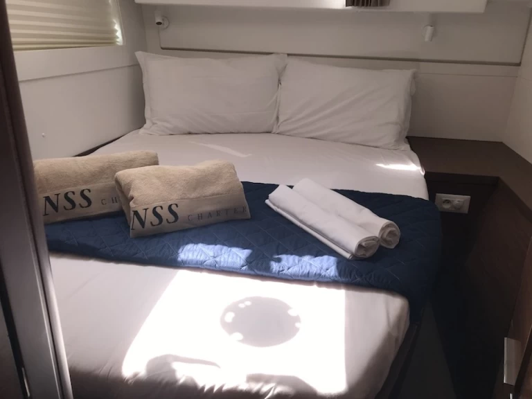 Pronájem Katamarán v San Teodoro -Lagoon Lagoon 40