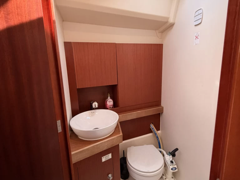 Pronajmout Plachetnice se skipperem či ne Hanse v Fethiye