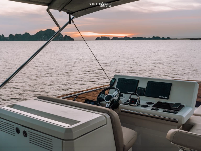 Pronájem Motorová loď v Hạ Long -Prestige Prestige 520 Fly