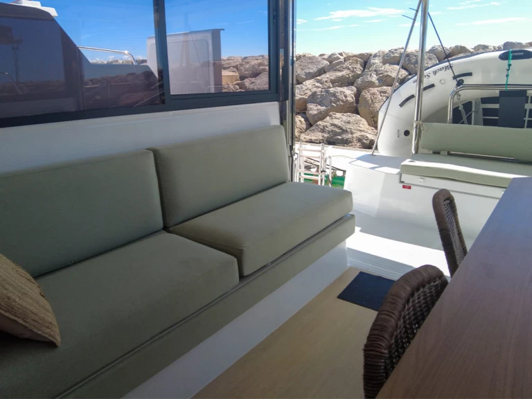 Katamarán k pronájmu v Hyeres za nejlepší cenu