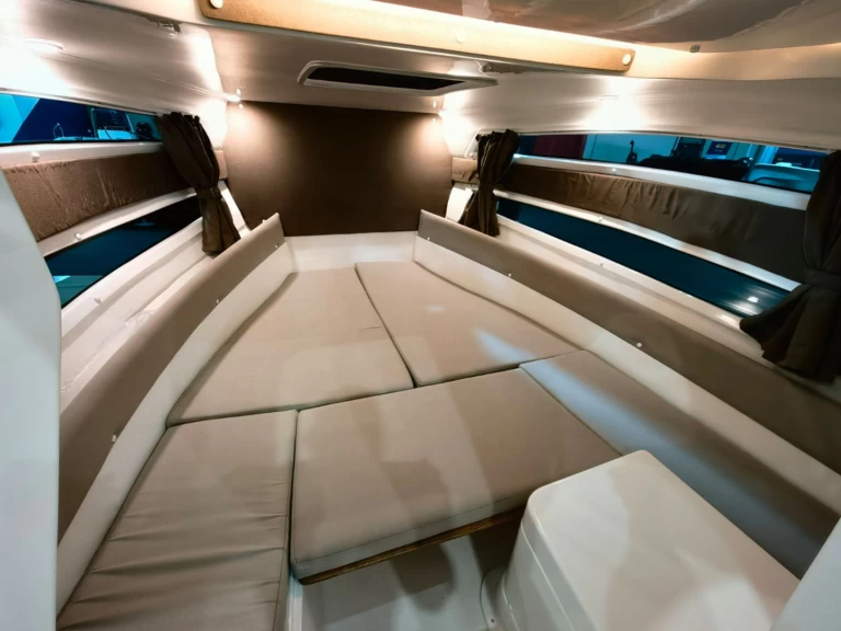 Pronajmout si Azzara 67 S v Zadar