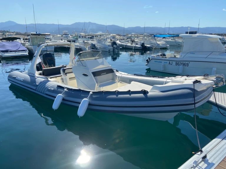 Lomac 790 in jednotlivci a charterové společnosti v Ajaccio