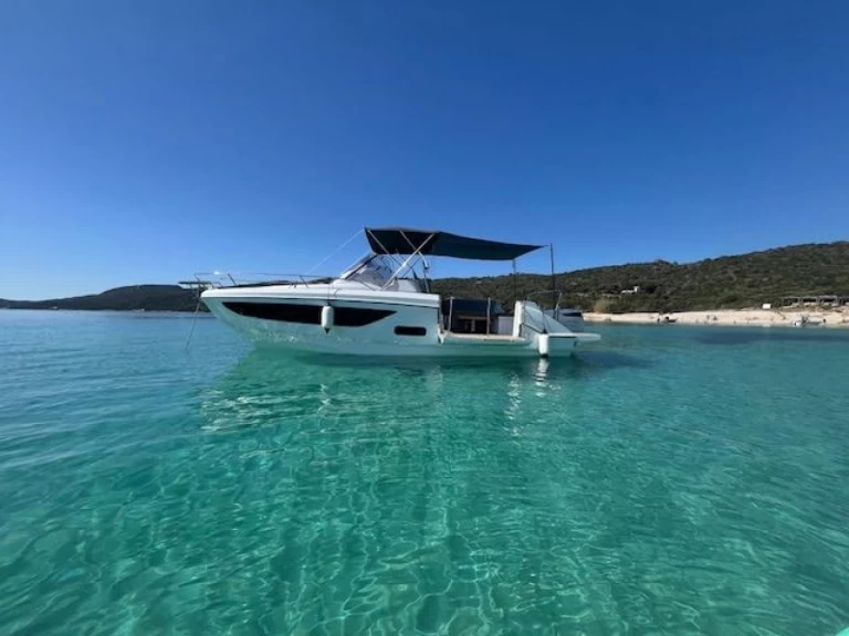 Pronajmout si Bénéteau FLYER 9 SUNdeck v Ajaccio