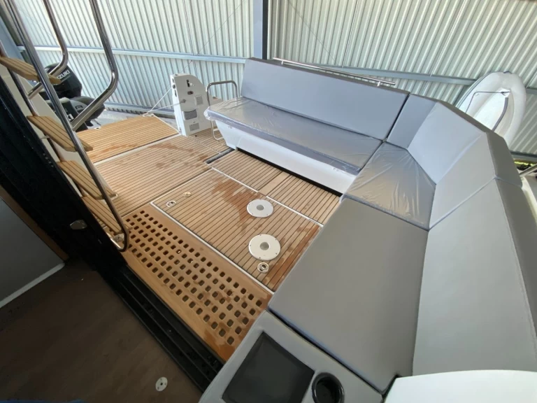 Pronájem lodi Bénéteau ANTARES 11 OB FLY v Ajaccio na Samboatu