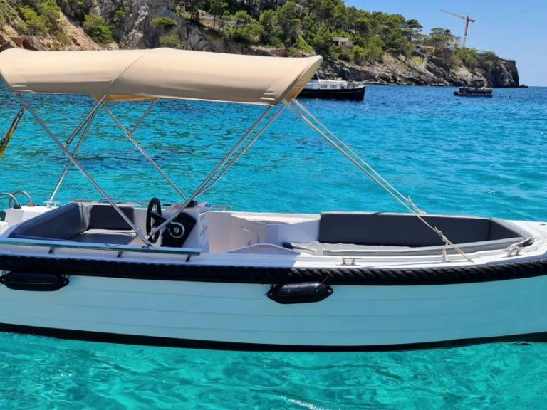 Pronajmout si Silver 495 classic v Malaga