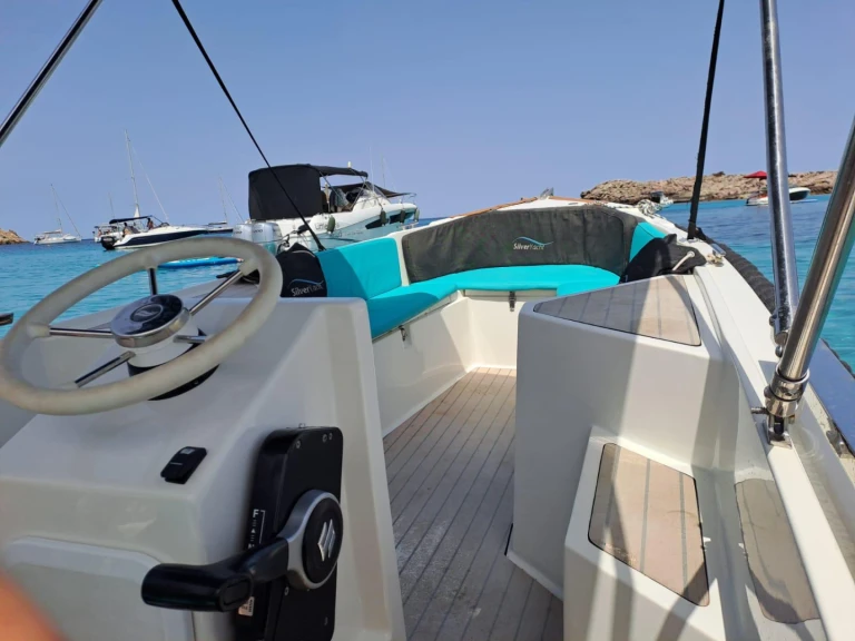 Pronájem Motorová loď v Malaga -Silver 495 classic