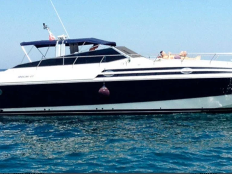 Pronájem lodi Bisceglie lákavé ceny 47