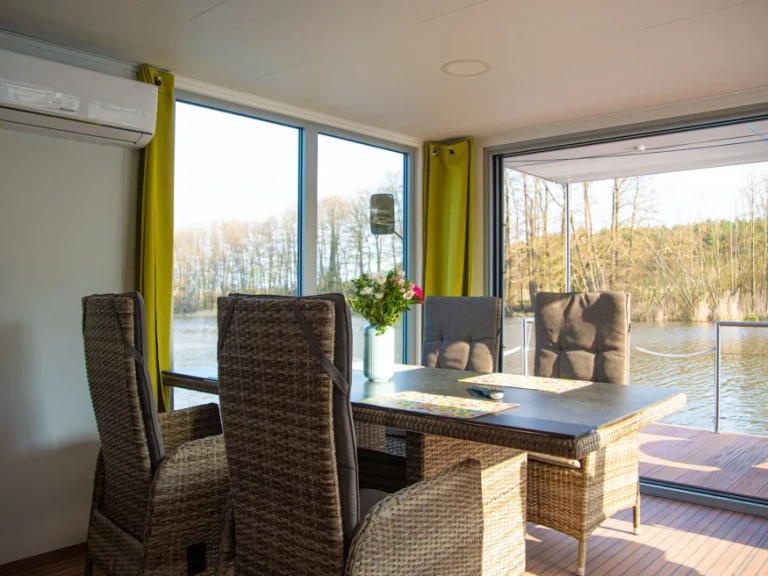 Pronájem Říční loď WOMA s licencí