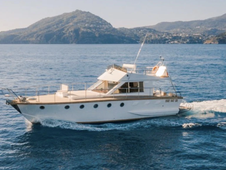 Pronájem Jachta v Procida -San Lorenzo San Lorenzo 42s