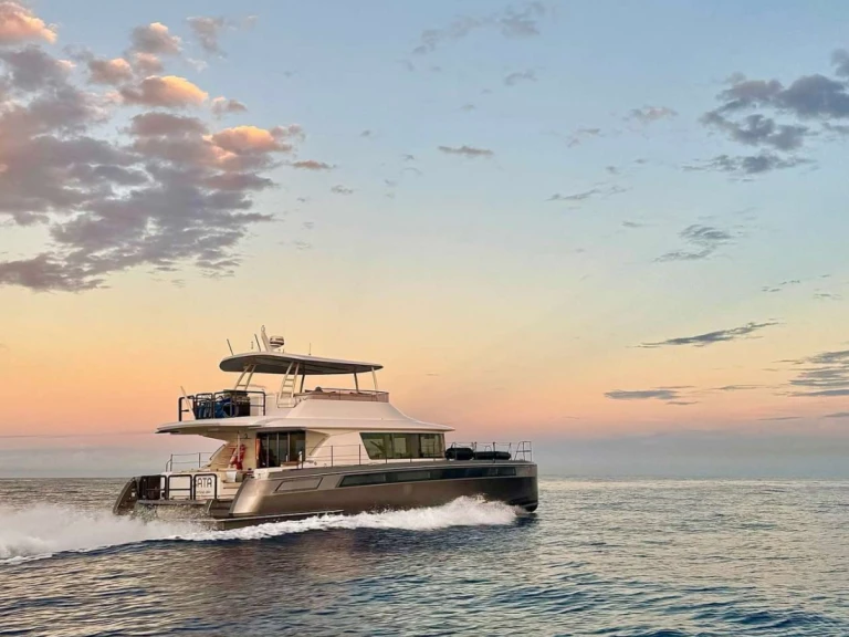 Pronájem Jachta Nishii Shipyards s licencí