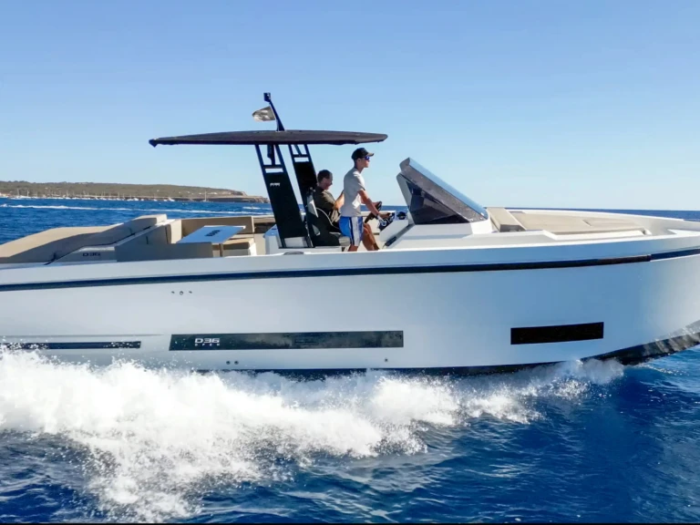 Pronájem lodi Alyki lákavé ceny d36