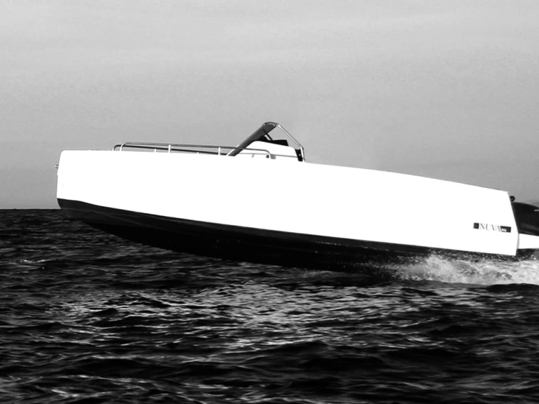 Pronájem lodi Fornells lákavé ceny Nuva M6