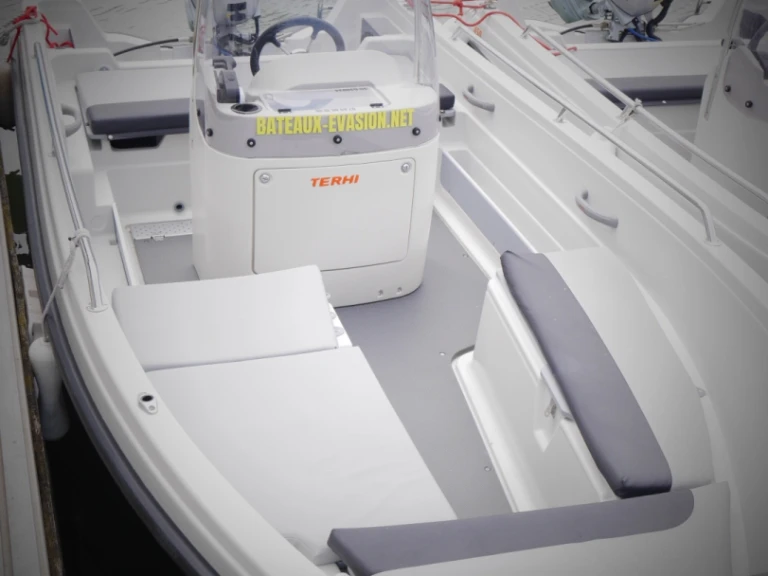 Pronajmout Motorová loď se skipperem či ne Terhi v La Baule-Escoublac