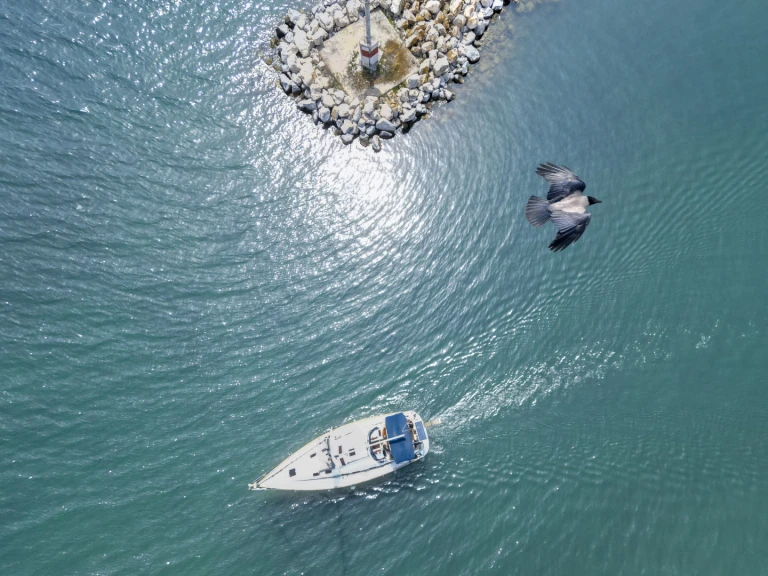 Bavaria Cruiser 46 jednotlivci a charterové společnosti v Palioúri