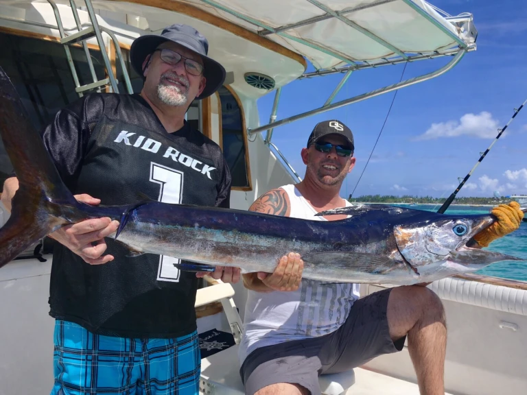 Custom Made custom jednotlivci a charterové společnosti v Bávaro