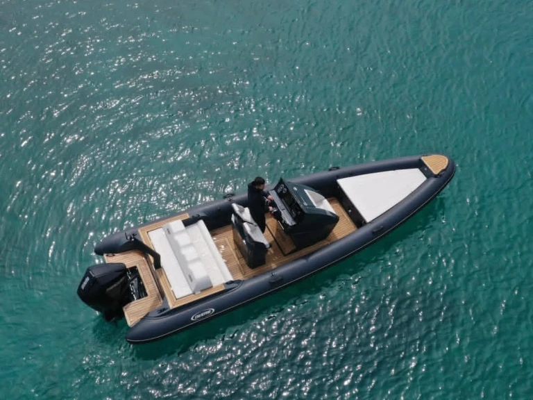 Pronájem Motorová loď DIVERIB s licencí