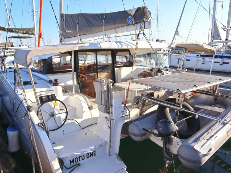 Pronajmout si Excess Excess 11 v Nea Peramos