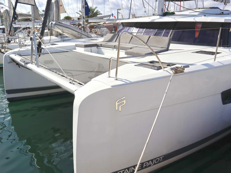 Pronajmout Katamarán se skipperem či ne Fountaine Pajot v Nea Peramos