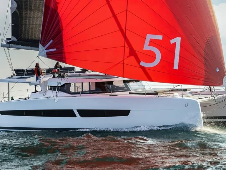 Fountaine Pajot Aura 51 jednotlivci a charterové společnosti v Nea Peramos