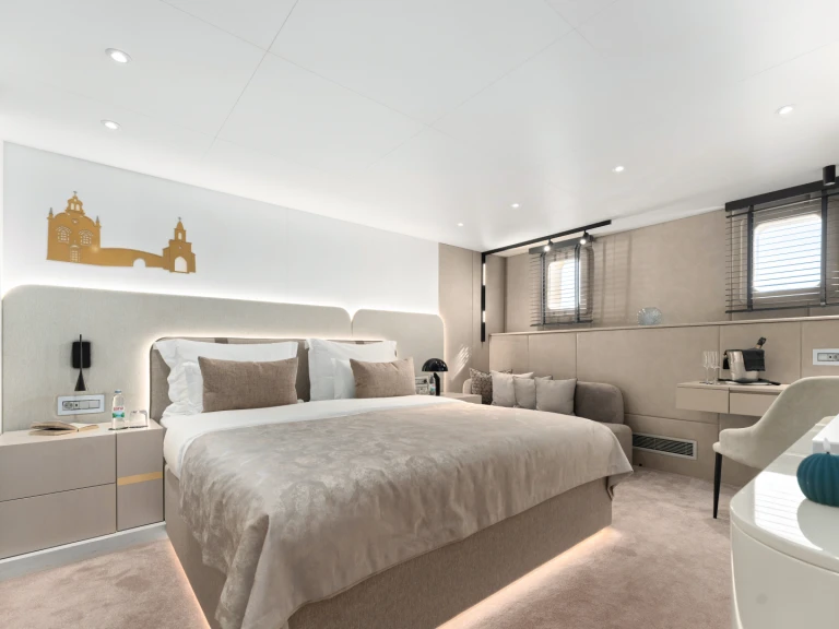 Pronajmout si  Motoryacht Maxita v Split