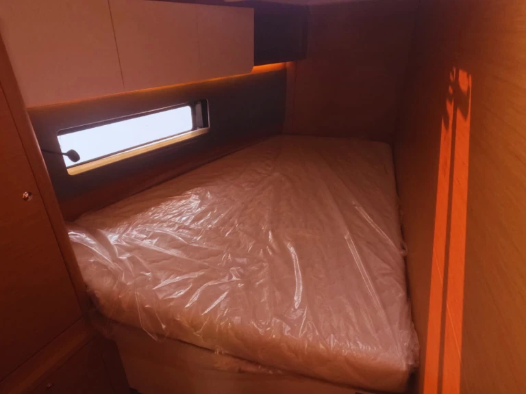 Dufour Dufour 44 jednotlivci a charterové společnosti v Procida