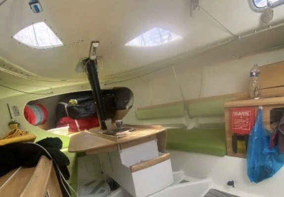 Pronájem Plachetnice Pogo Structures s licencí