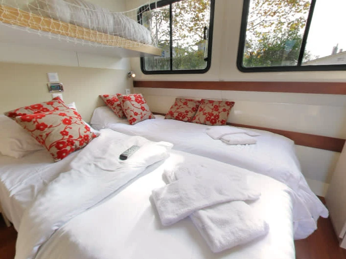 Pronajmout si Le Boat Vision 3 v Trèbes