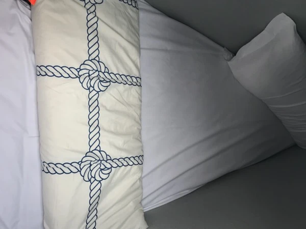 Lagoon Lagoon 42 jednotlivci a charterové společnosti v San Teodoro