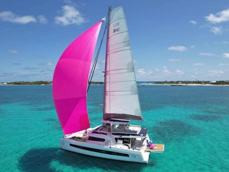 Pronájem jachty v Marigot -BALI 5.8 - 5 cabines BALI 5.8 na Samboatu