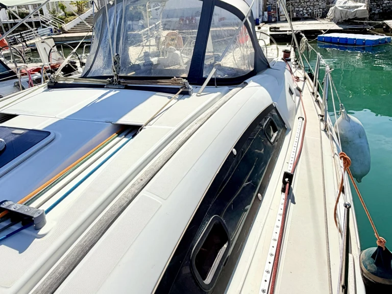 Pronajmout si Bénéteau Beneteau Oceanis 40 Tigre v Fethiye
