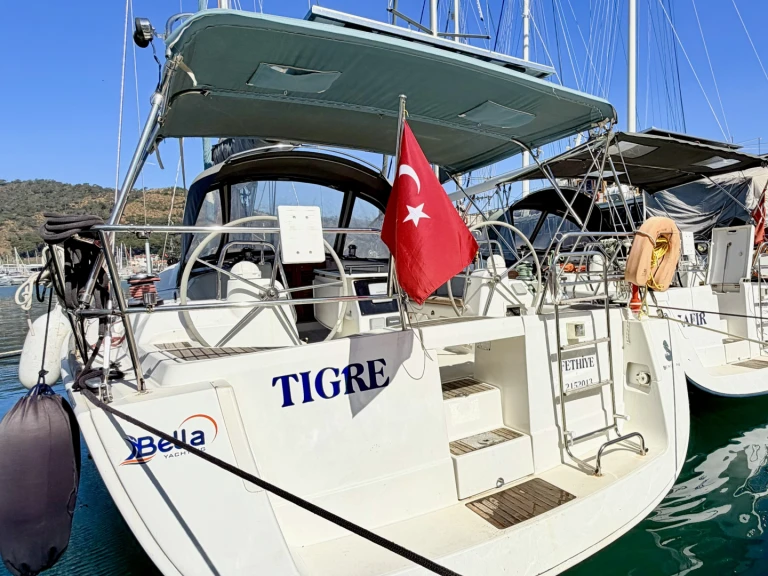 Pronájem jachty v Fethiye -Bénéteau Beneteau Oceanis 40 Tigre na Samboatu