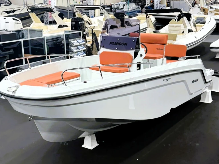 Pronájem lodi Zakynthos  lákavé ceny Blu Water 210