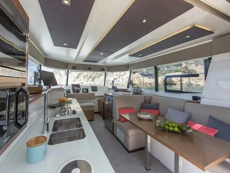 Pronájem jachty v Cogolin -Fountaine Pajot Fountaine Pajot MY 37 na Samboatu