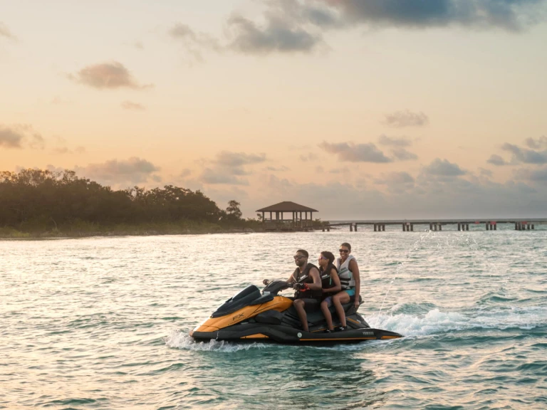 Pronájem jachty v San Antonio Port -Yamaha Yamaha FX HO na Samboatu