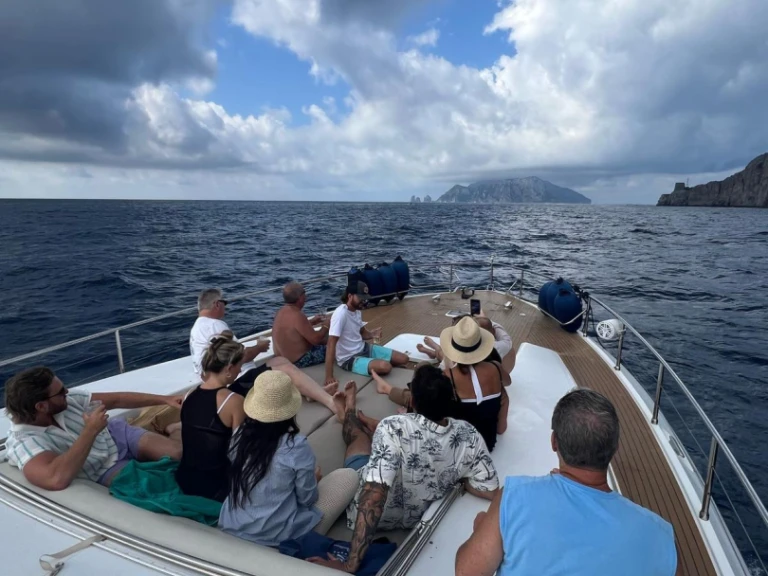 Pronajmout si Arno Leopard Leopard 23 Sport v Positano