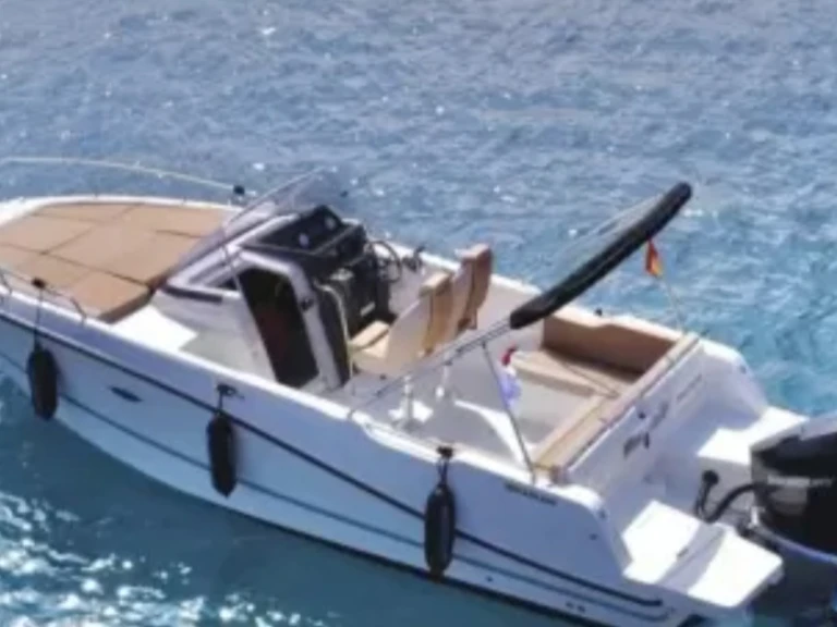 Pronájem jachty v Hyeres -Quicksilver Activ 755 Sundeck na Samboatu