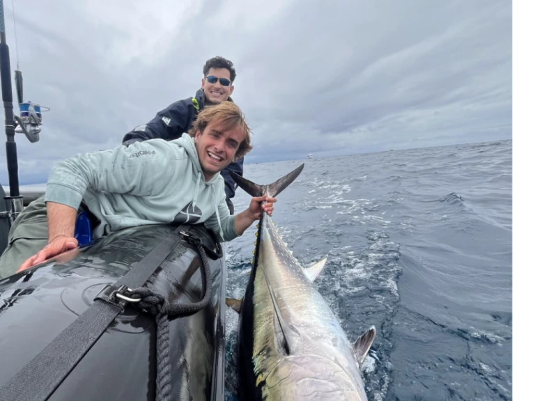 Bombard Explorer 550 jednotlivci a charterové společnosti v Hendaye