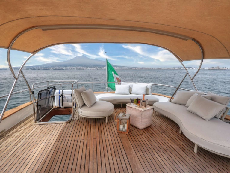 Pronájem Jachta v Castellammare di Stabia -Terranova Yachts AZUR