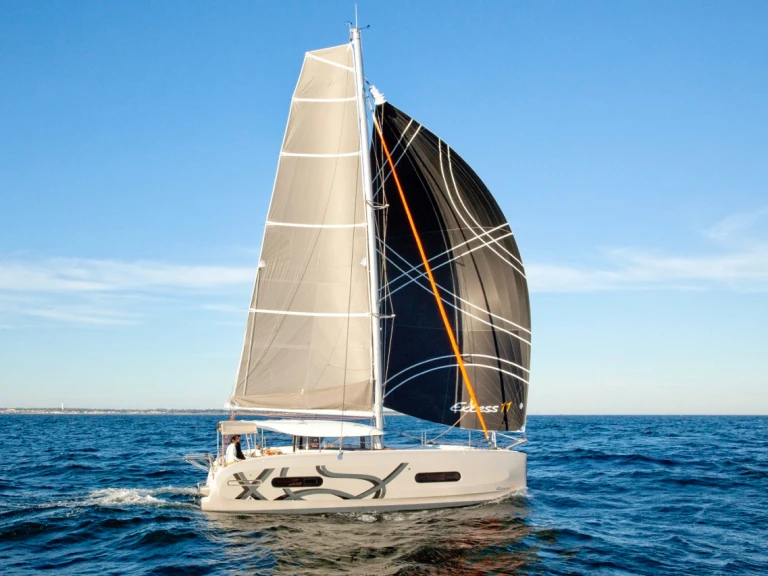 Pronajmout Katamarán se skipperem či ne Excess v San Foca