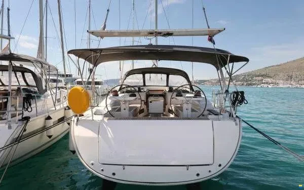 Bavaria Cruiser 50 jednotlivci a charterové společnosti v Punat