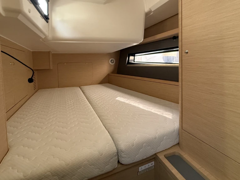 Pronájem lodi Palermo lákavé ceny Dufour 41