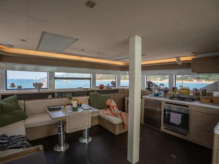 Pronajmout si Lagoon Lagoon 55 v Castellammare del Golfo