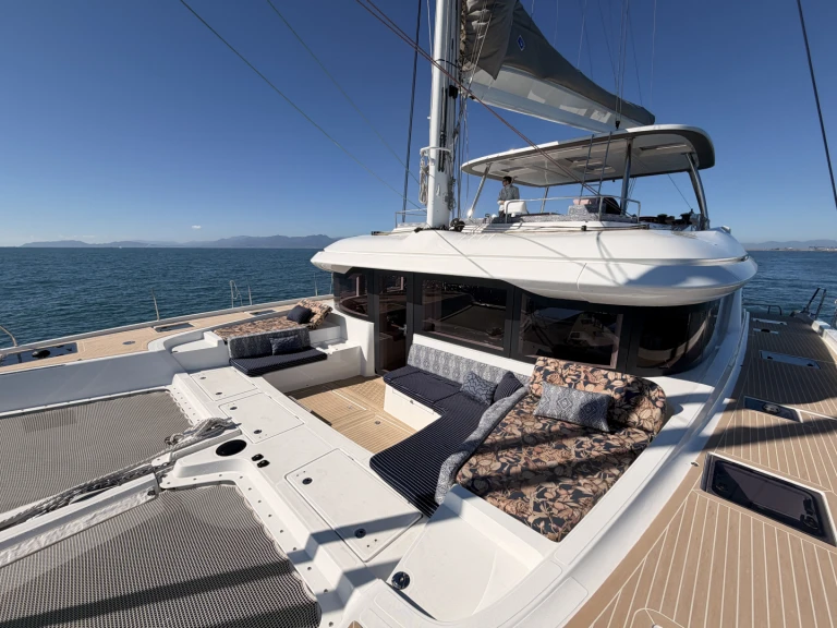 Pronájem lodi Castellammare di Stabia lákavé ceny Lagoon 60