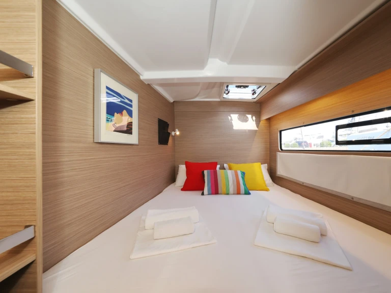 Lagoon Lagoon 38 OWNER VERSION jednotlivci a charterové společnosti v Sukošan