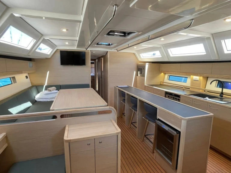 Pronajmout si D&D Yacht D&D Kufner 54.2 v Trogir