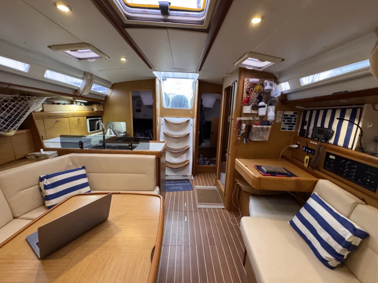 Pronájem jachty v Ibiza Town -Jeanneau Sun Odyssey 42i na Samboatu