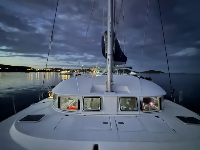 Pronájem lodi Lagoon Lagoon 380 v Porto-Vecchio na Samboatu