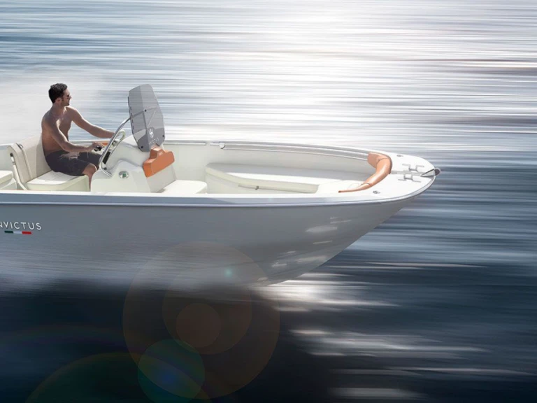 Motorová loď k pronájmu v Fornells za nejlepší cenu